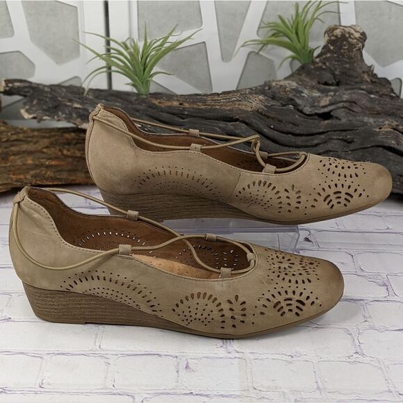 Rockport Cobb Hill Judson Cross Wedge Khaki Nubuck Flat - Picture 3 of 8